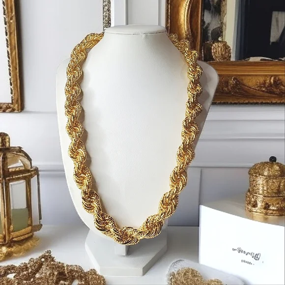 NAPIER Vintage Chunkiest Twisted Chain Long Necklace - Picture 2 of 4